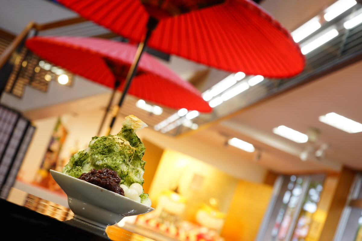 抹茶のけずり氷（ふわふわ食感のかき氷）